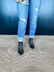 Lasso laced stitch leather bootie