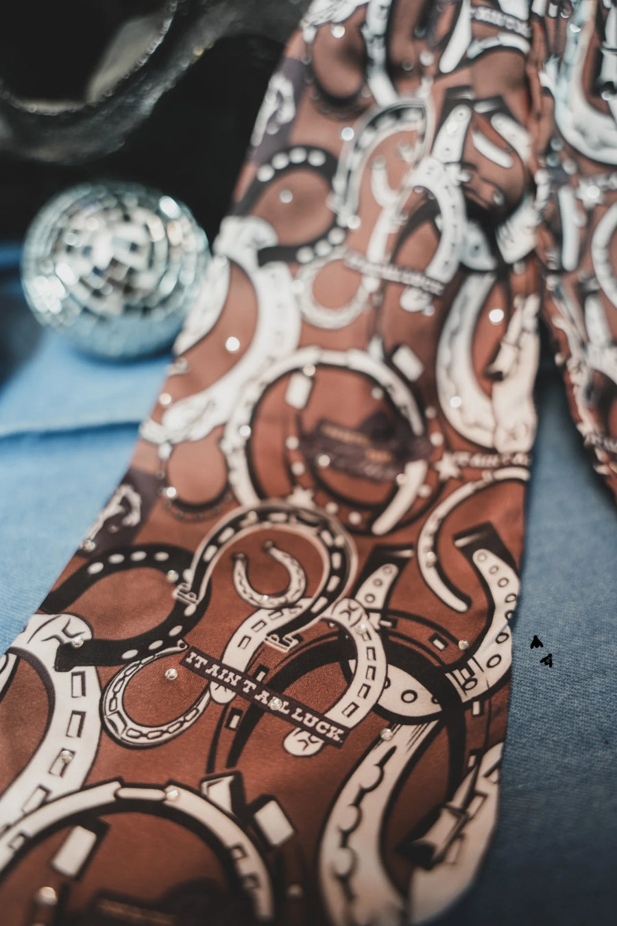 Lucky Cowgirl Prep Bow