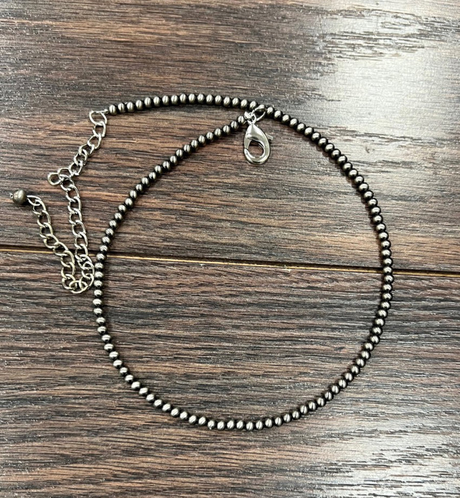 Short Navajo necklace