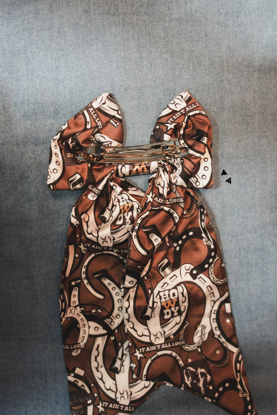 Lucky Cowgirl Prep Bow