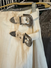 White denim buckle skirt
