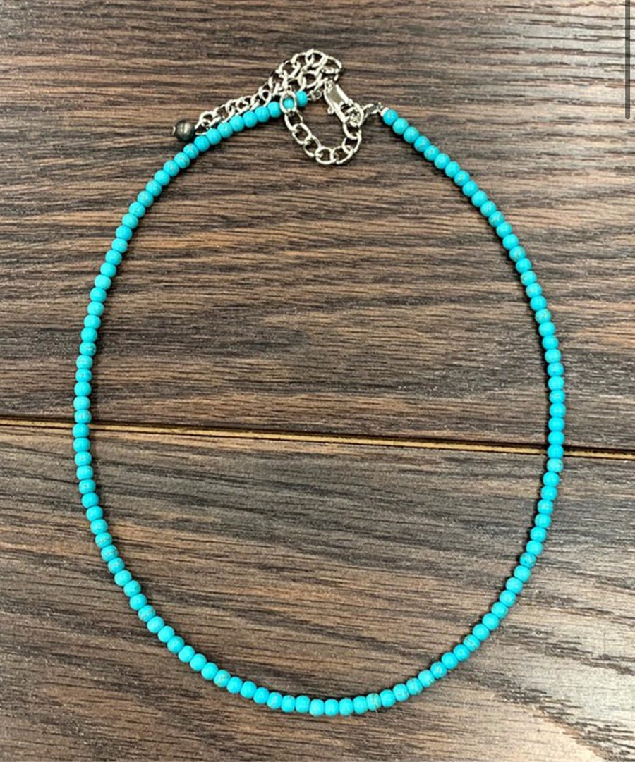 Turquoise beaded necklace E