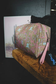 Lariat Link Traveler Bag