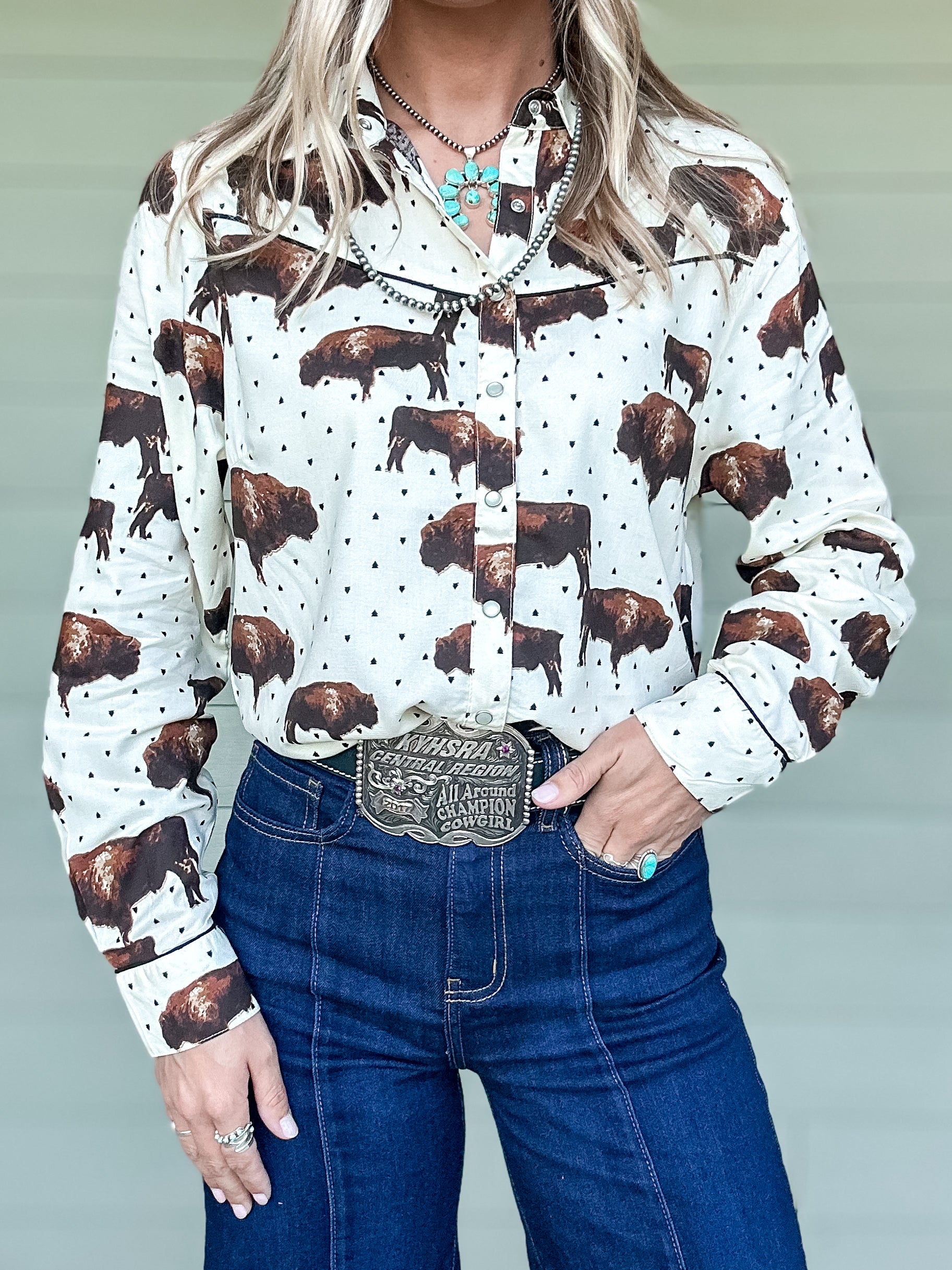 Buffalo Cowgirl Pearl Snap Button Up