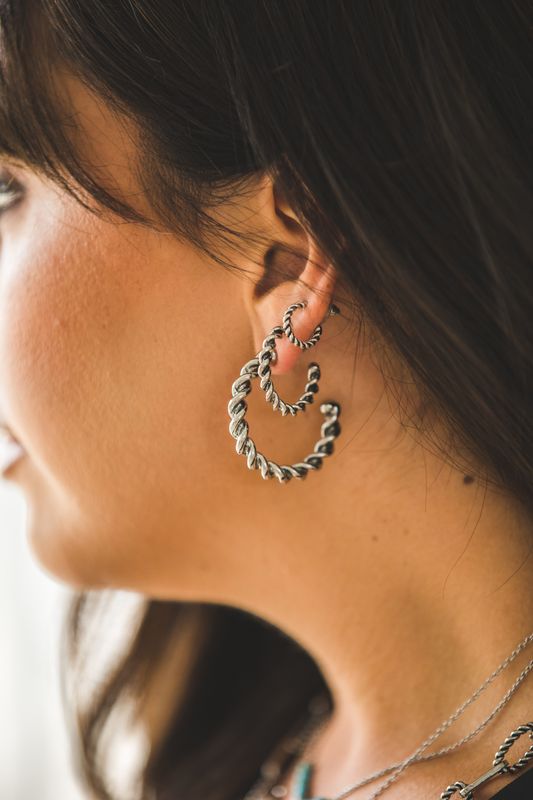 Twisted Hoop Earring Set (Silver)