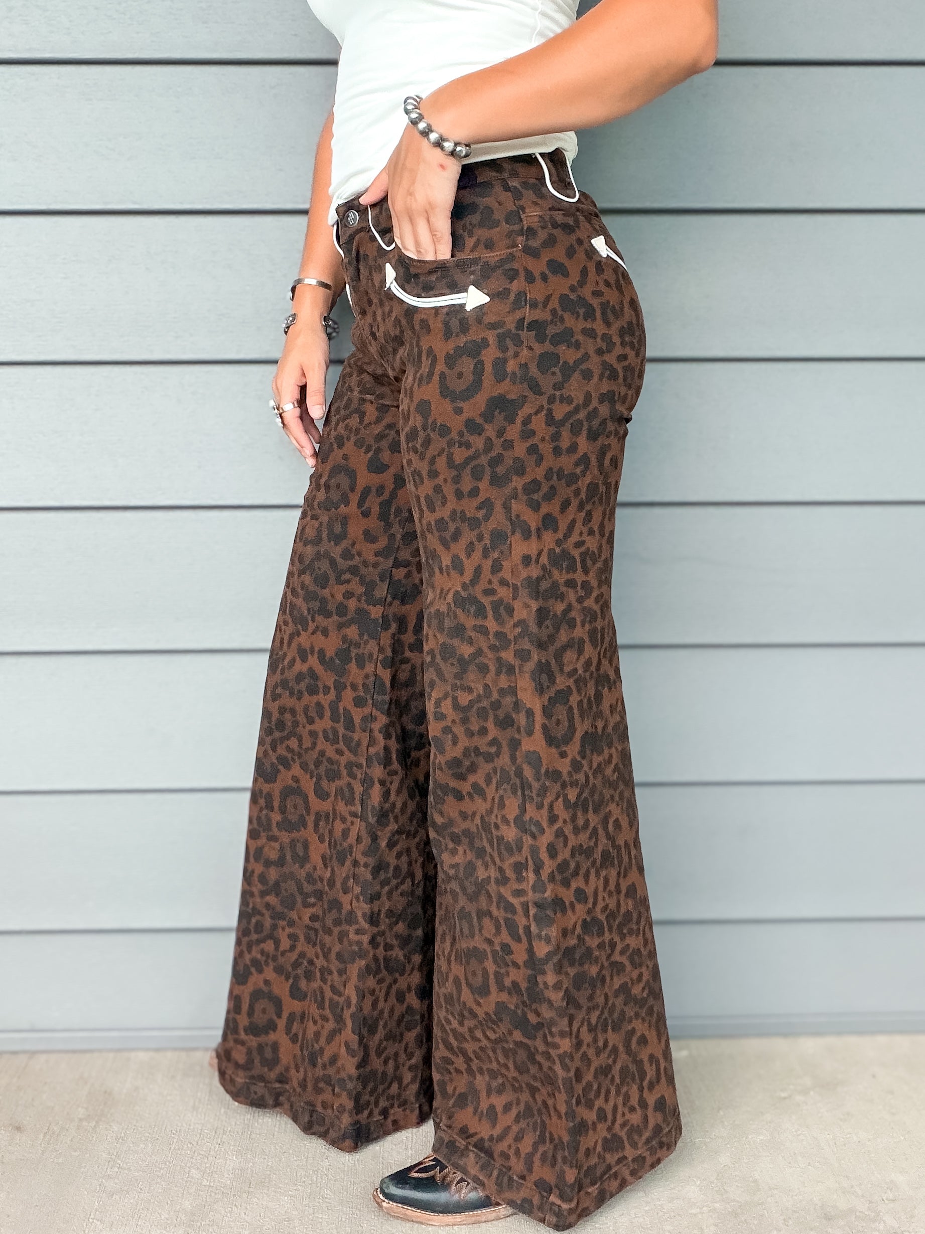 Lasso The Leopard Wide Leg Jeans