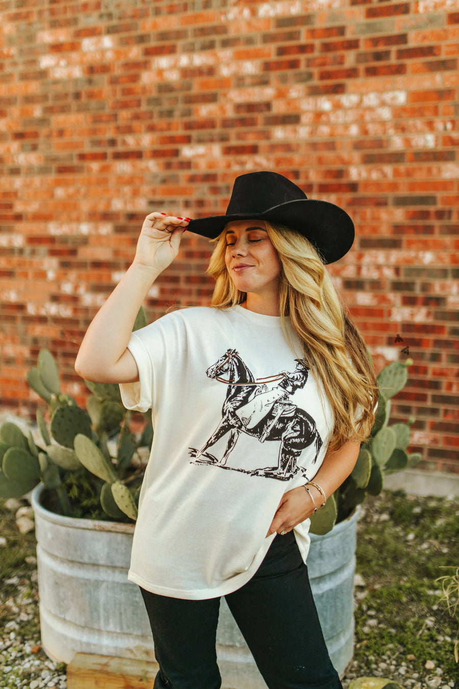 WOAH  Nellie Tee