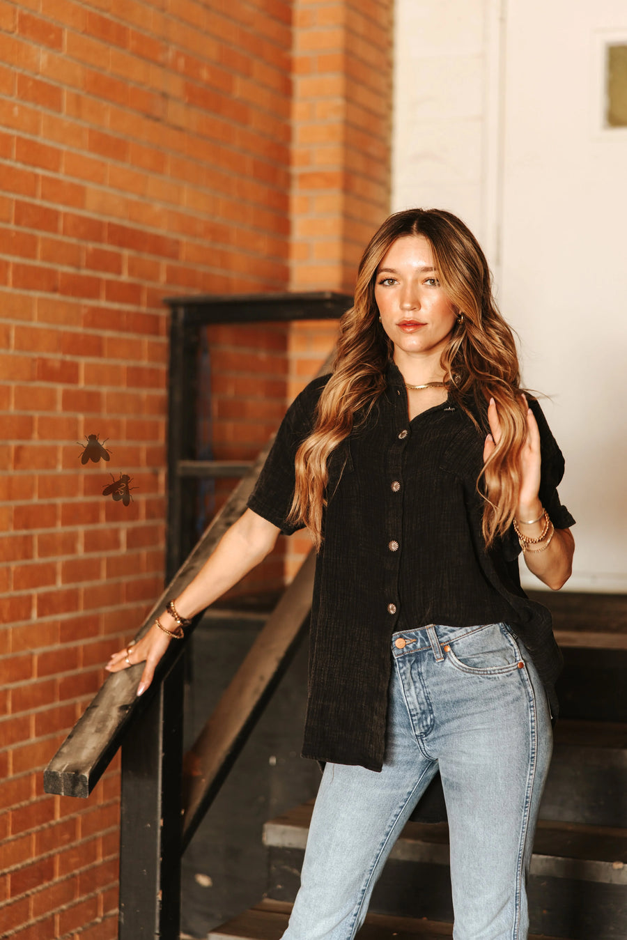 Rodeo Grounds Button Up (Black)