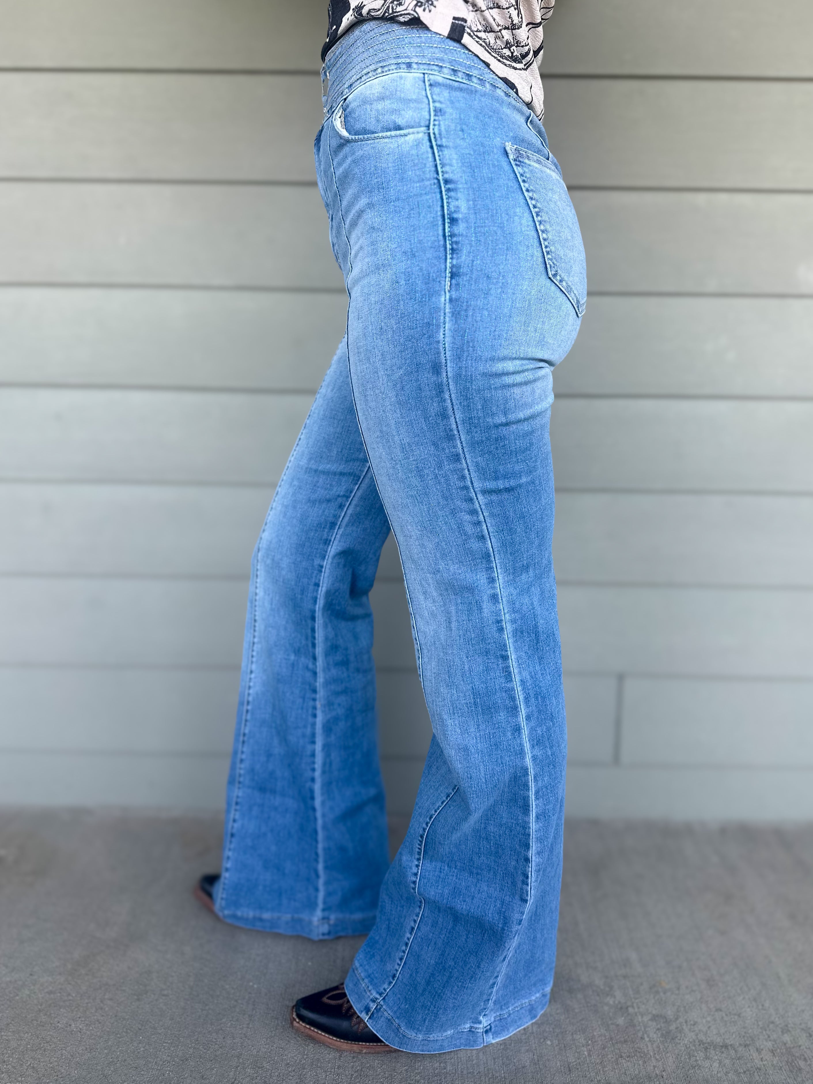 Olivia Jeans