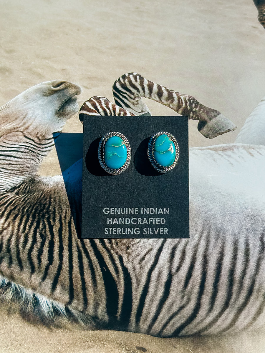Navajo Handmade Kingman Oval Studs