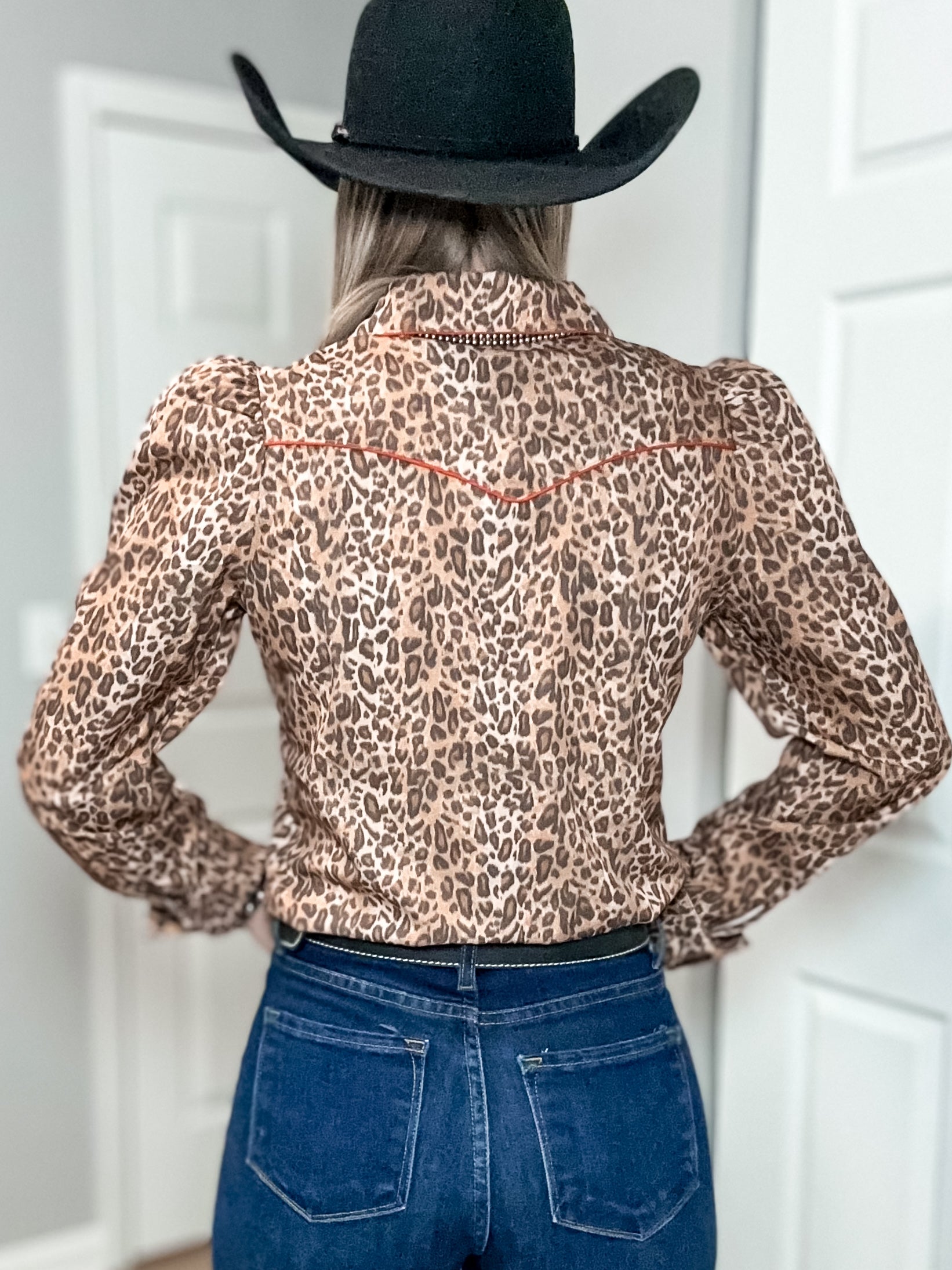 Leopard Lady Pearl Snap