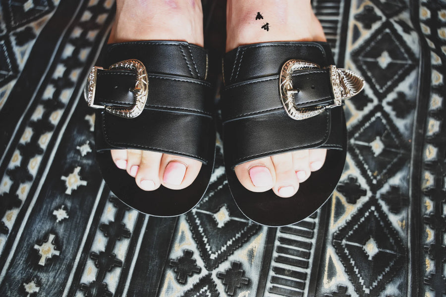 Buckle Betty Sandals Black