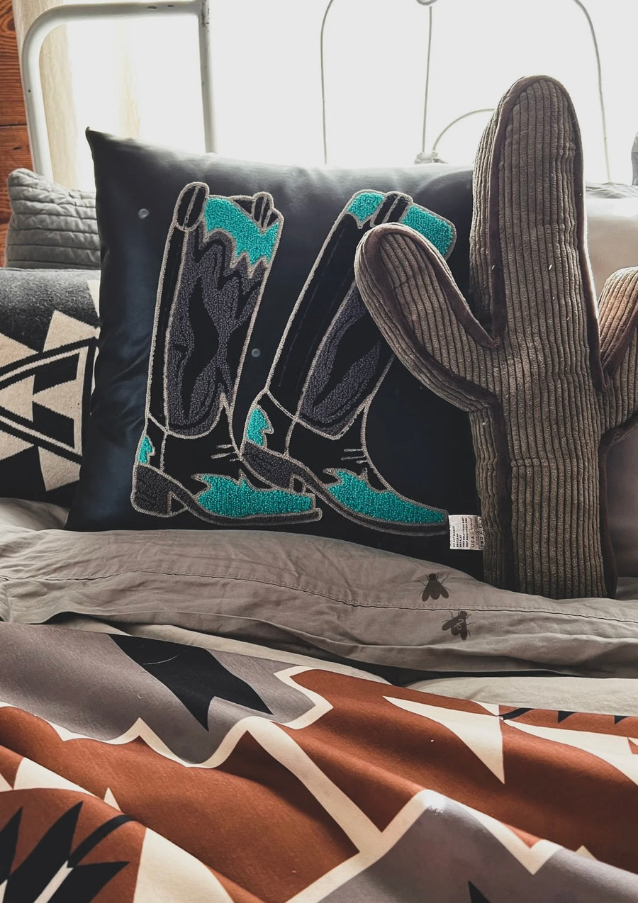 Sassy boots throw pillow case