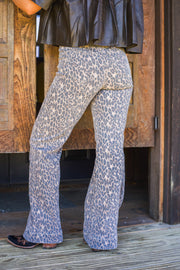Logan Leopard Jeans (Hidden Jeans)