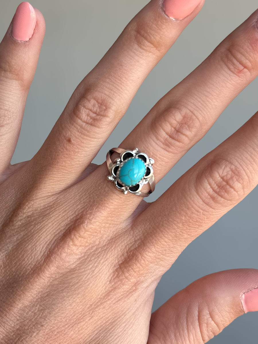 Navajo Handmade Flower Ring