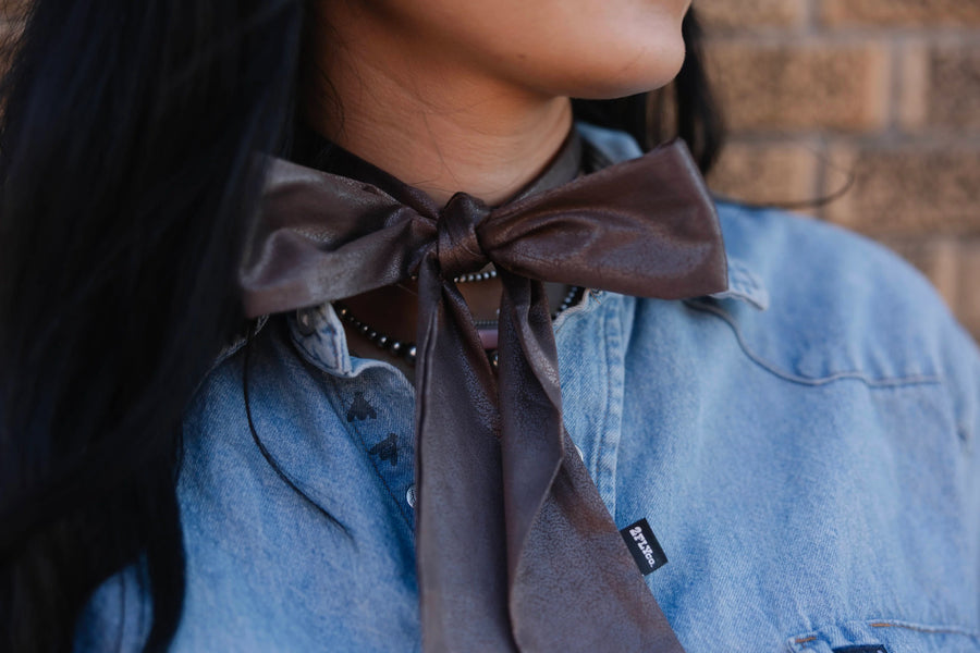 Leather Lux Twilly (Chocolate)