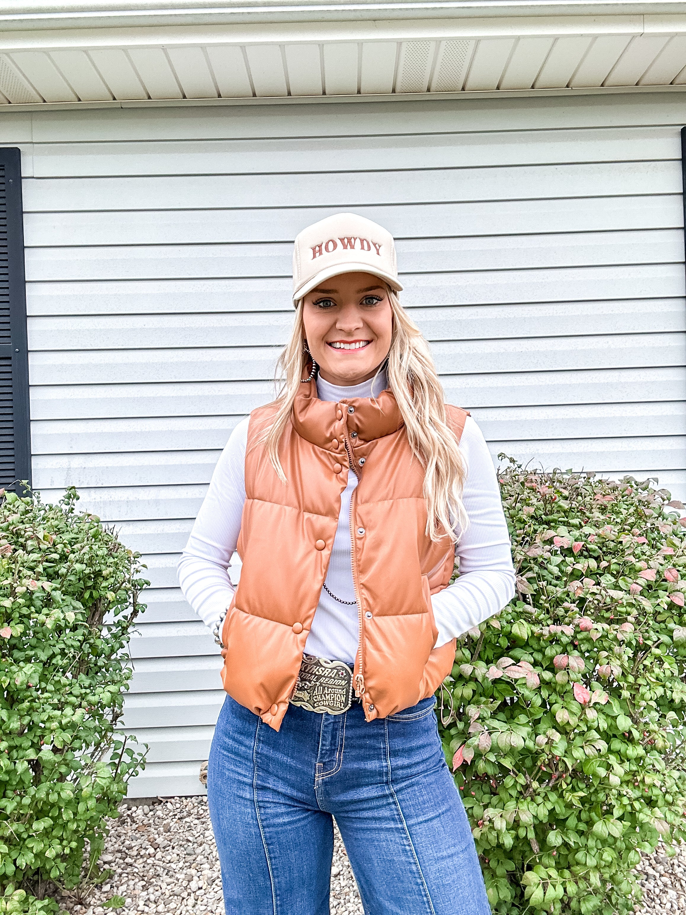 Howdy Embroidered Trucker Hat (Tan)