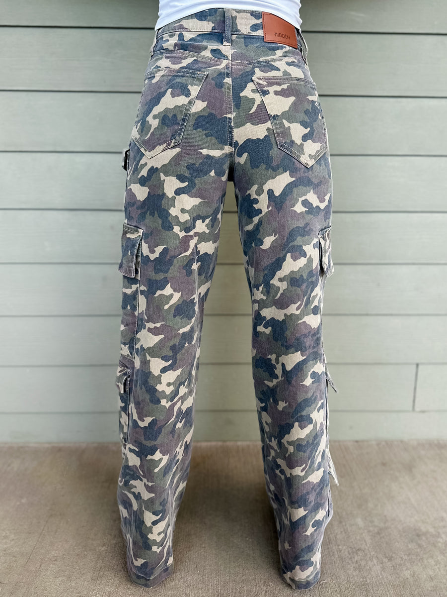 Casey Camo Wide Leg Cargo Jeans