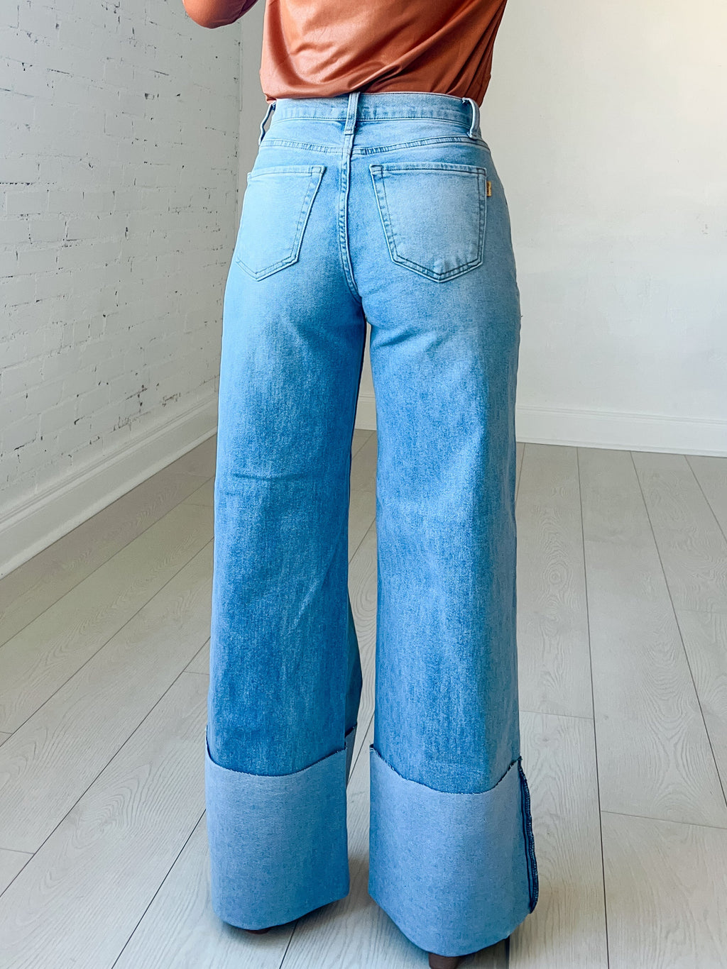 Houston Jeans Wide Leg High Waisted Cuffed Jeans