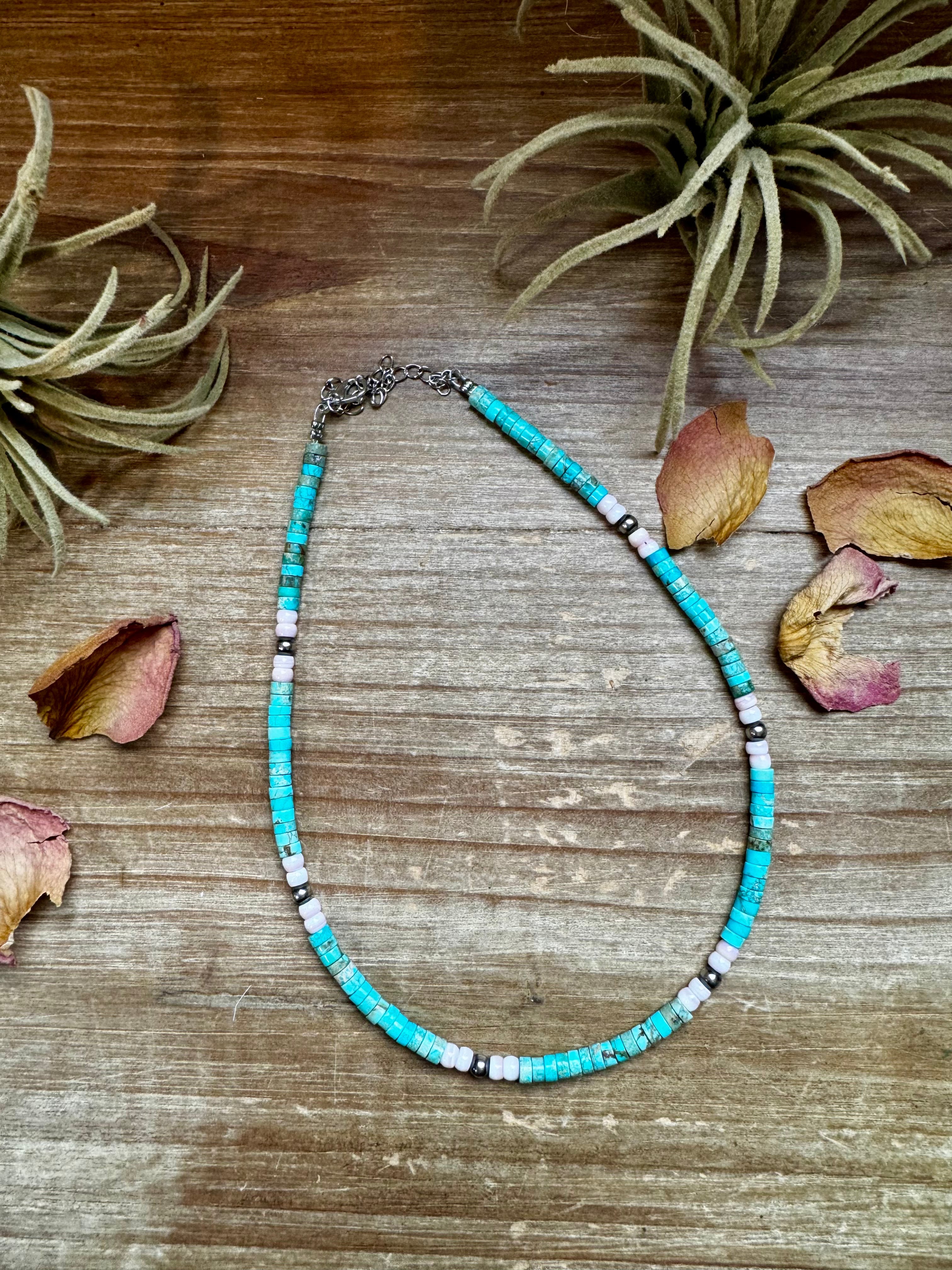Turquoise Variscite & Pink Conch Choker – Exclusive Bijoux FAB Design