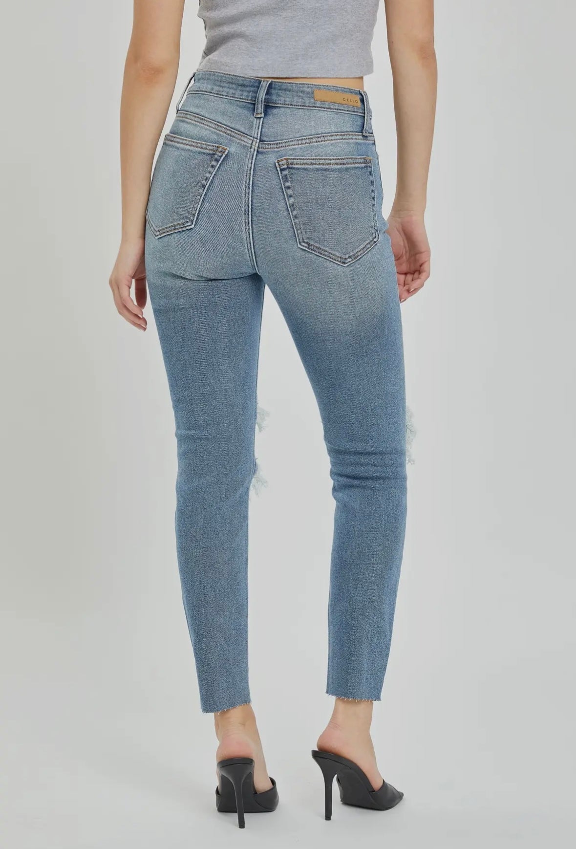 Cello High rise Mom skinny jeans
