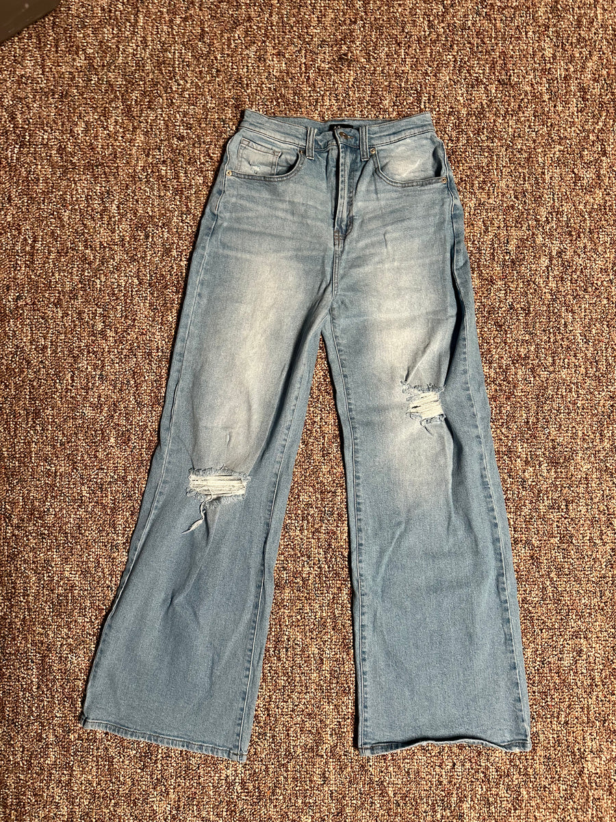 Boutique wide leg jeans