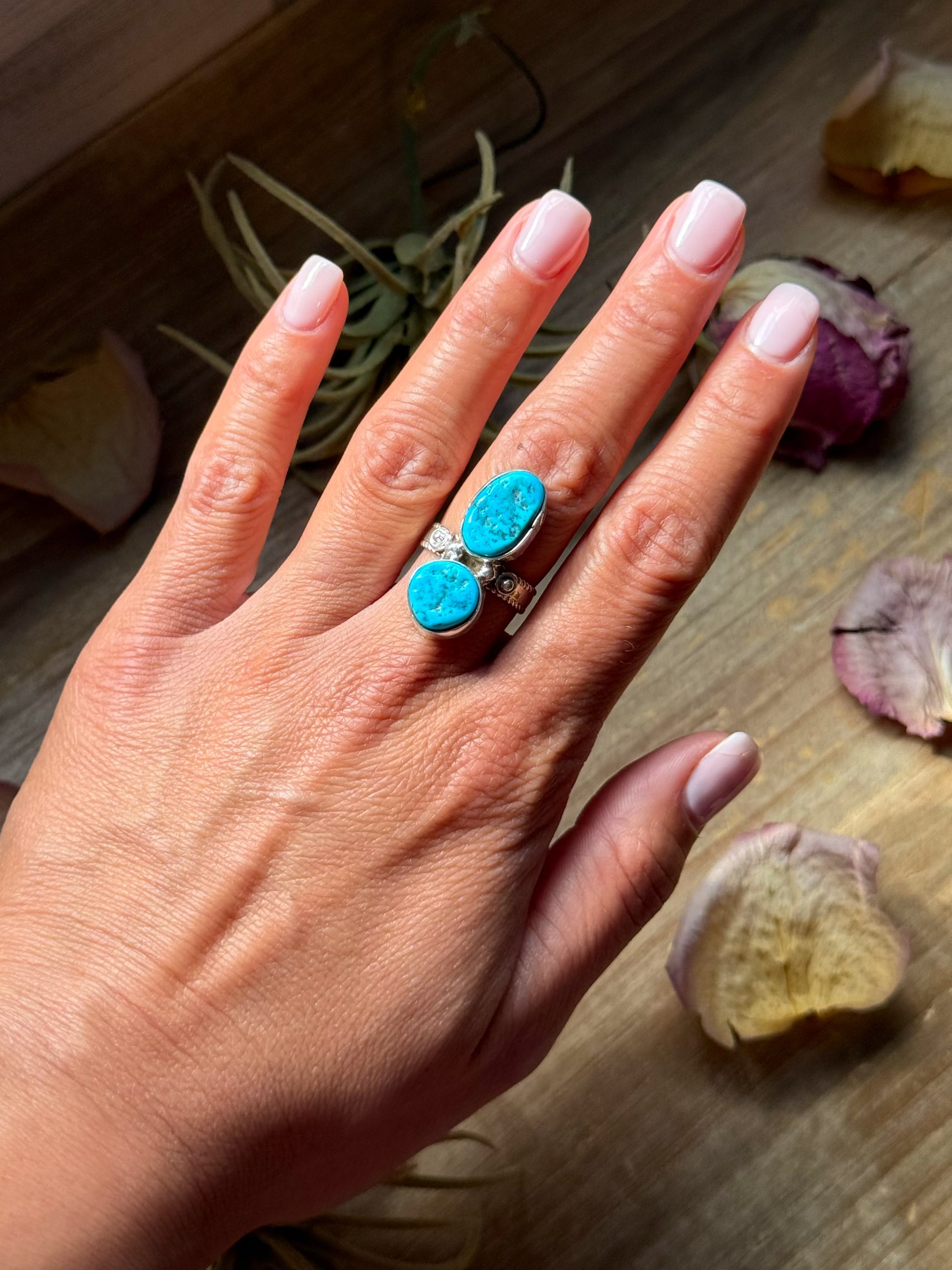 Kingman Turquoise Sterling Silver Ring – Size 7 & 8