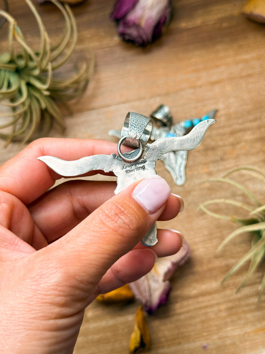 Sterling Silver Longhorn Pendant with Kingman Turquoise – Native Made by Leroy James (Navajo Artist)