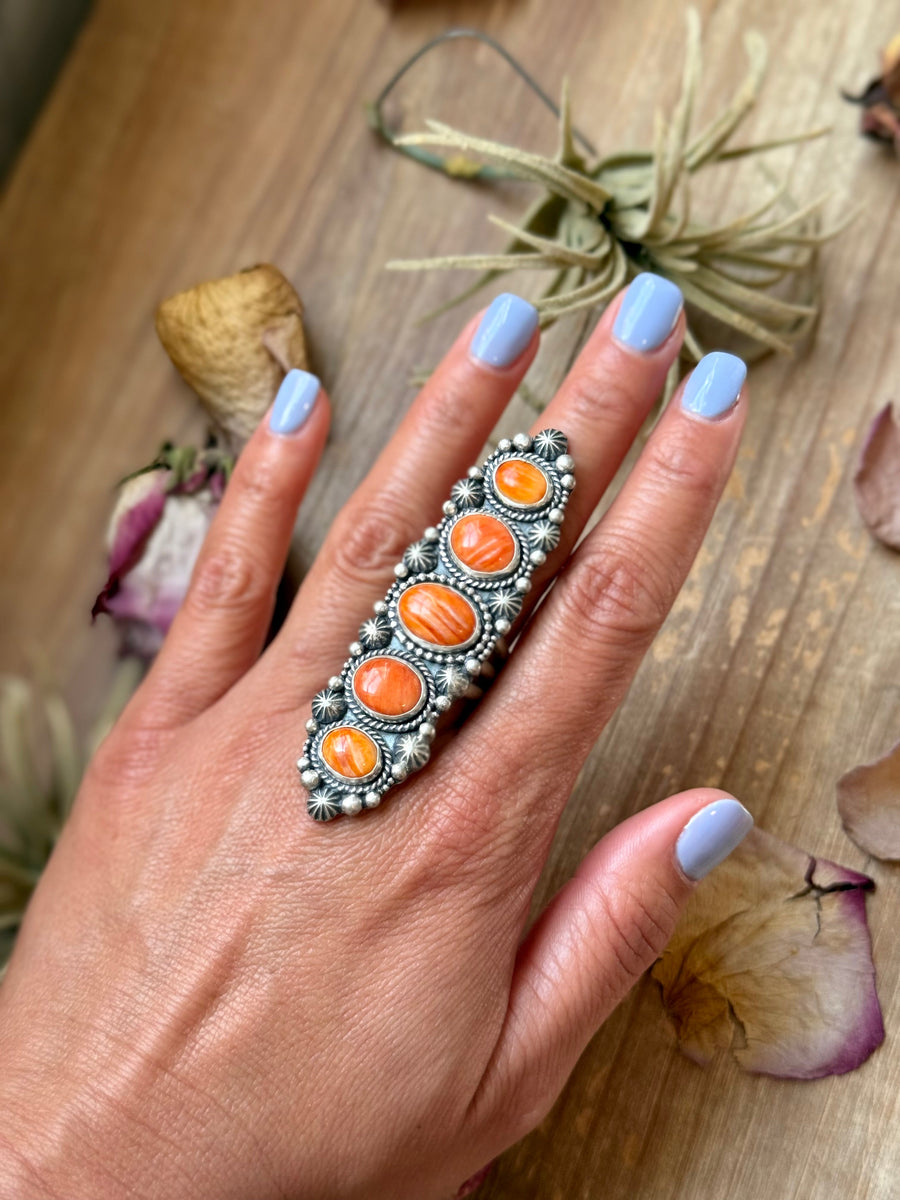 Sterling Silver Orange Spiny Oyster Crawler Ring – Size 8.5 – Artist Shay Pfeiffer