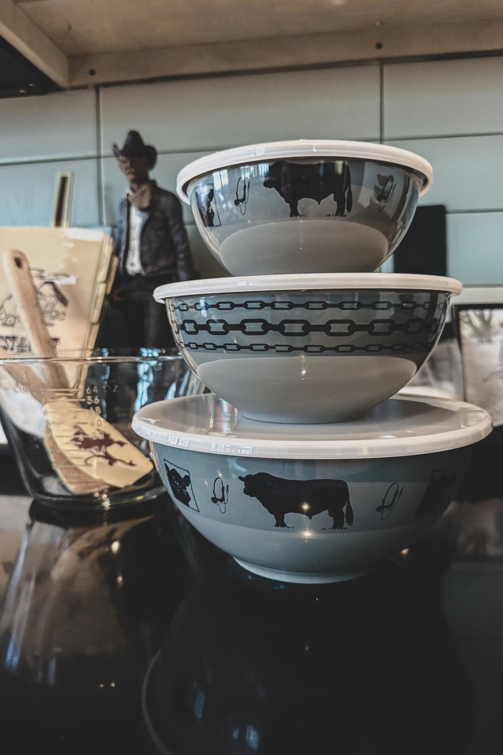 Set of 3 western bowls with lids with angus cattle designs 