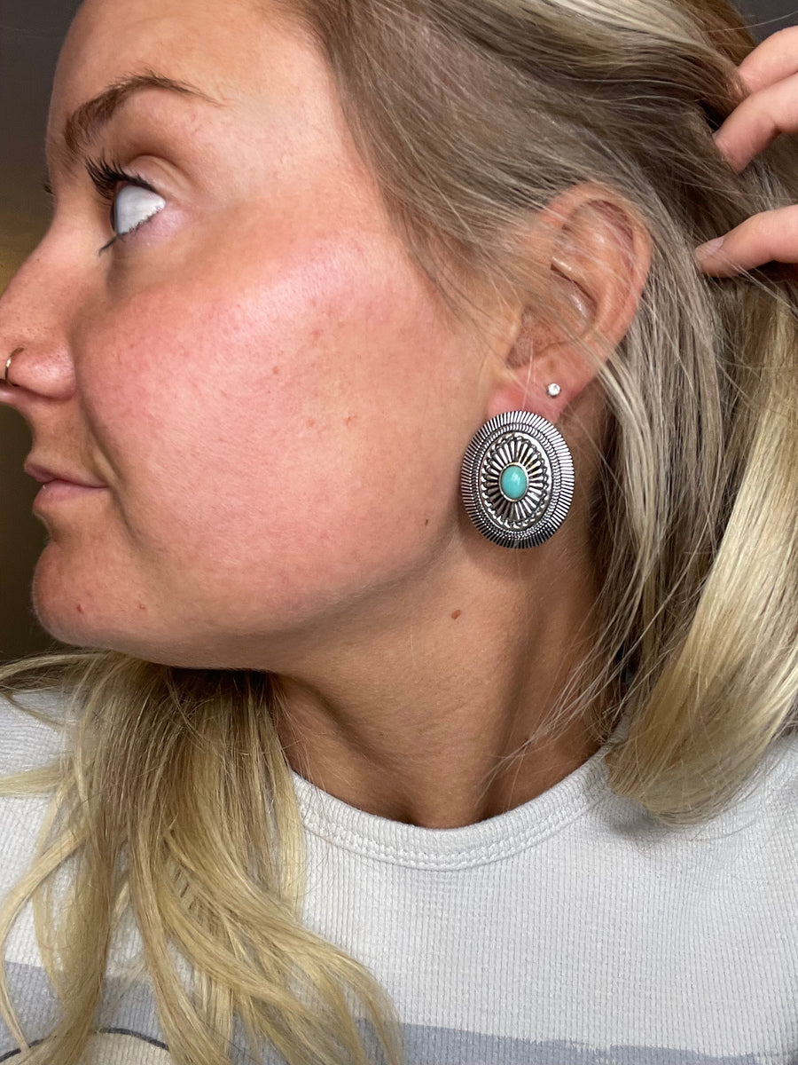 Oval concho stud earrings