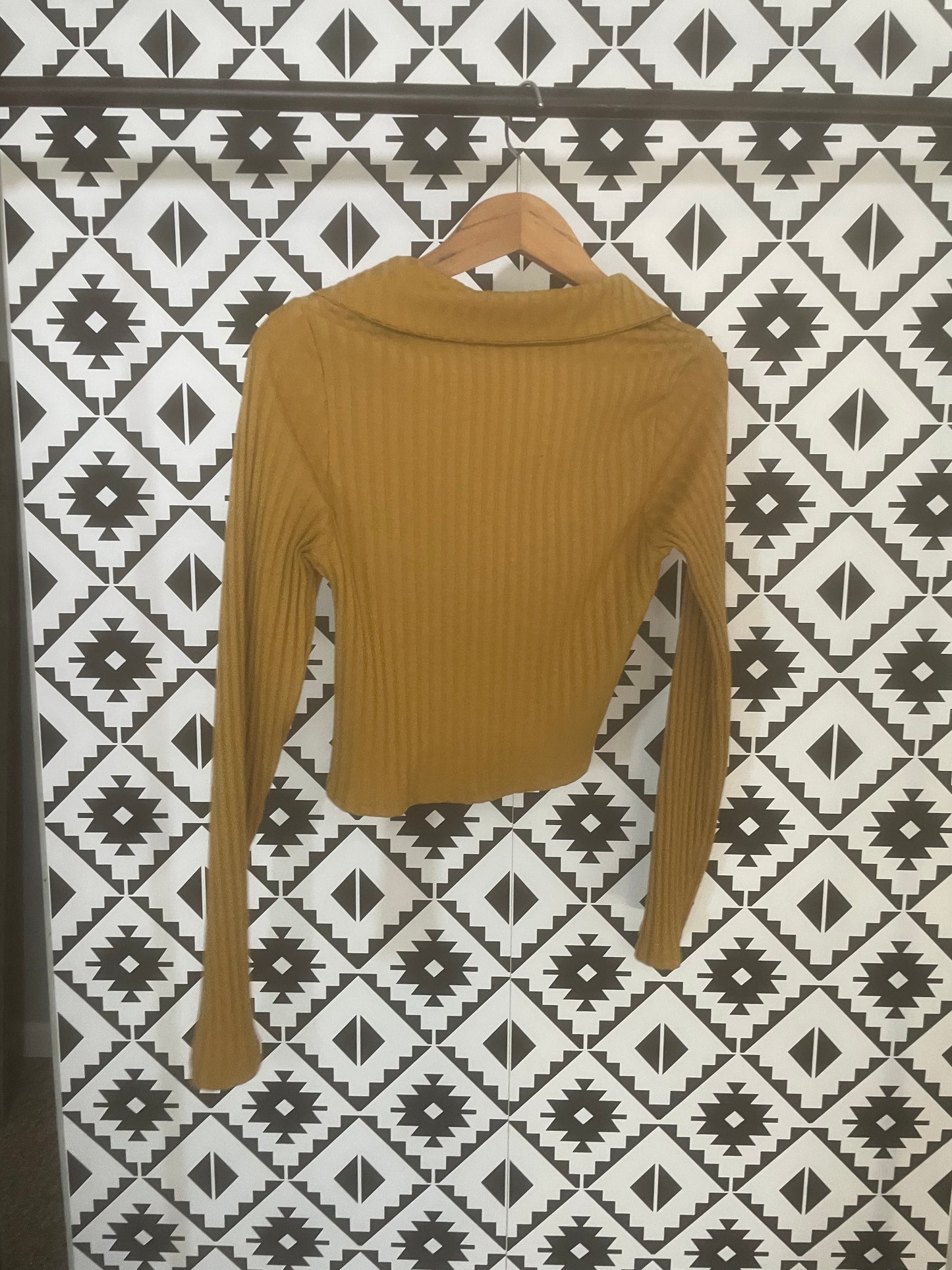 Cropped Mustard top